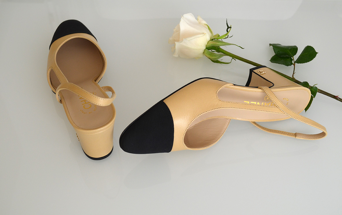 Vintage CHANEL beige and black leather shoes classic pumps EU 36 US   eNdApPi where you can find your favorite designer  vintagesauthentic affordable and lovable