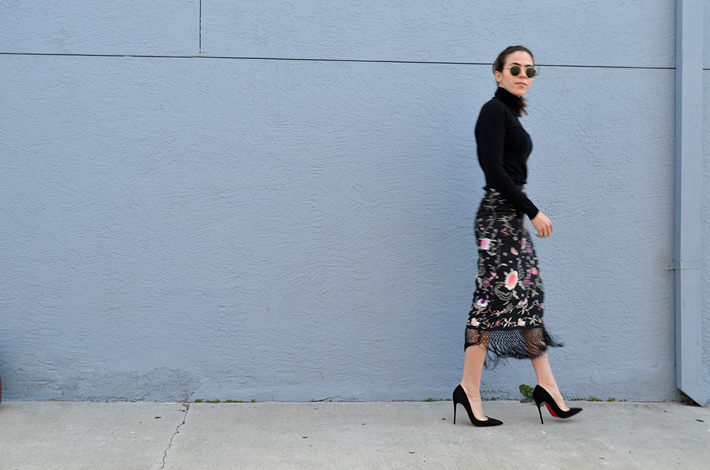 KarlaVargas-EmbroiderySkirt-SanDiegoBlogger-SanFranciscoBlogger-christianlouboutinpumps