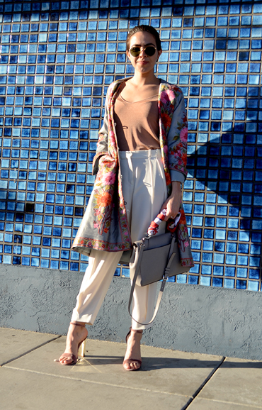 KarlaVargas-Embroidery-Coat-EmbroideryCoat-SanDiegoBlogger-WhitePants-Spring2017