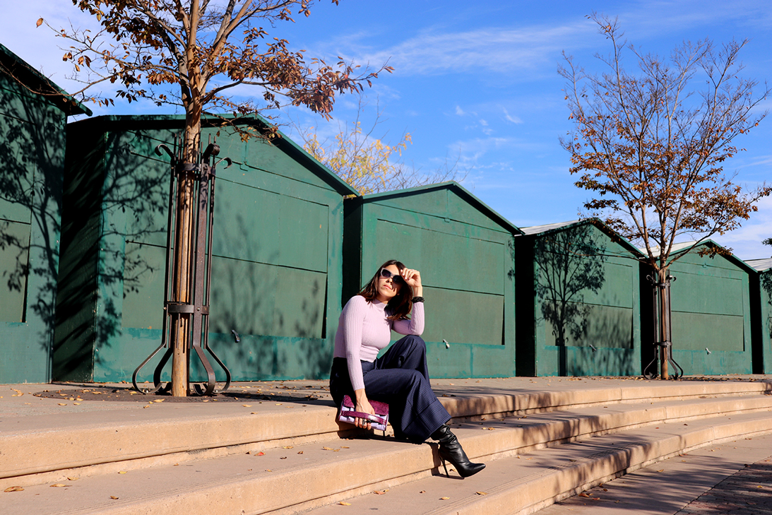 PurpleTop-BluePants-BlueCullottes-purpleclutch-KarlaVargas-FallStyle-SanDiegoStyle-SanDiegoStyleBlogger-Balboa-Balboapark