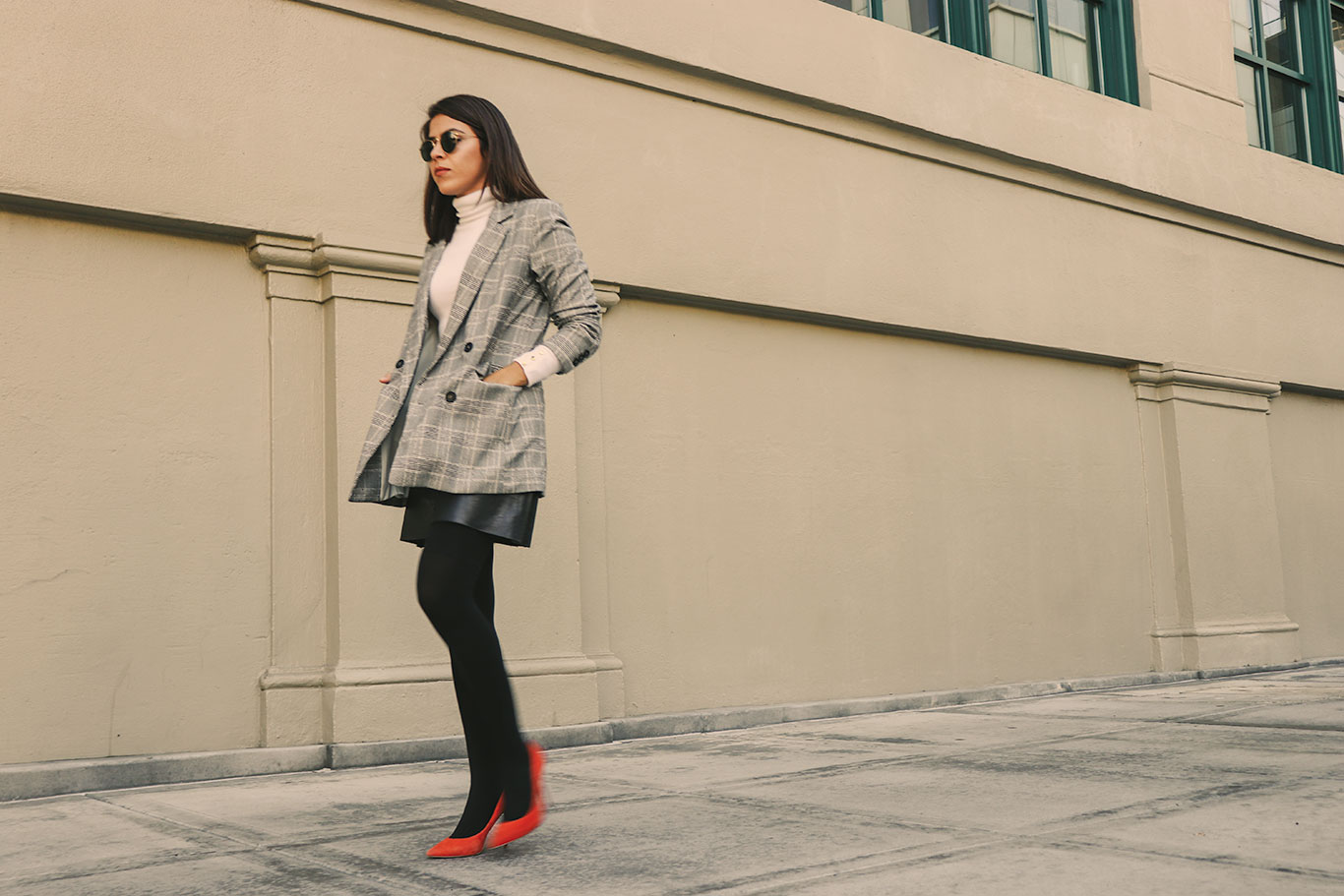 plaid-blazer-orangeshoes-howto-sustainable-sustainablefashionblogger-karlavargas-styleblogger-fallstyle2018-falllook